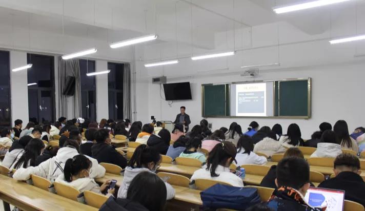 天津13所高校新增22个本科专业