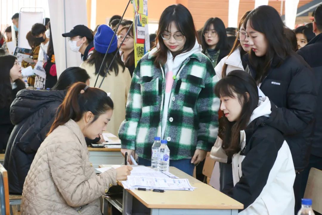 im电竞注册重磅发布：2022软科中国大学专业排名西安邮电大学强势上榜